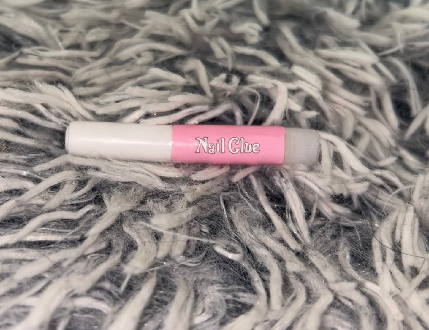 Nail Glue 2 pieces